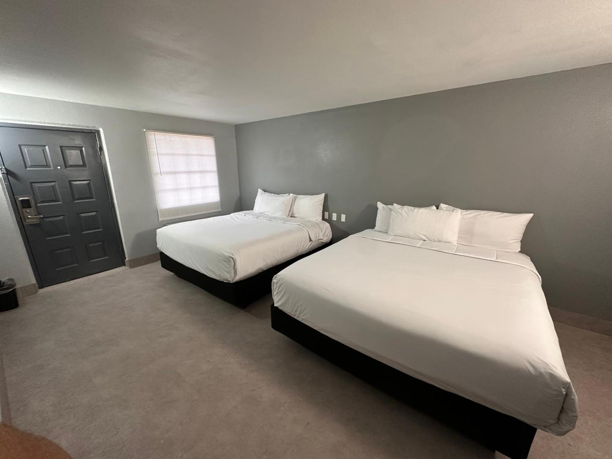 Scottish Inns & Suites Техас Сити Экстерьер фото